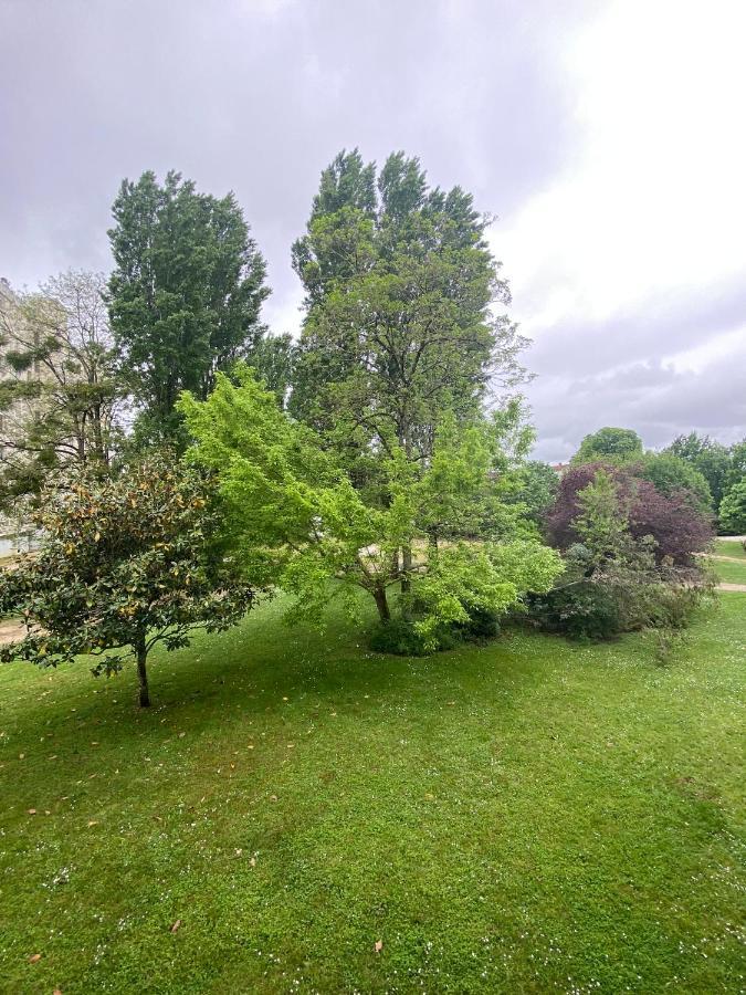 Superbe Appartement Au Calme Avec Parking Gratuit. Mérignac Zewnętrze zdjęcie
